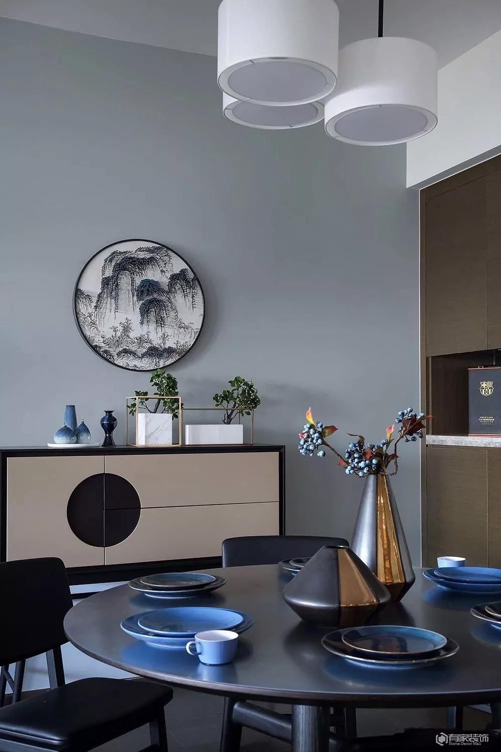 如何在眾多時尚物品挑選出個性的裝飾物？