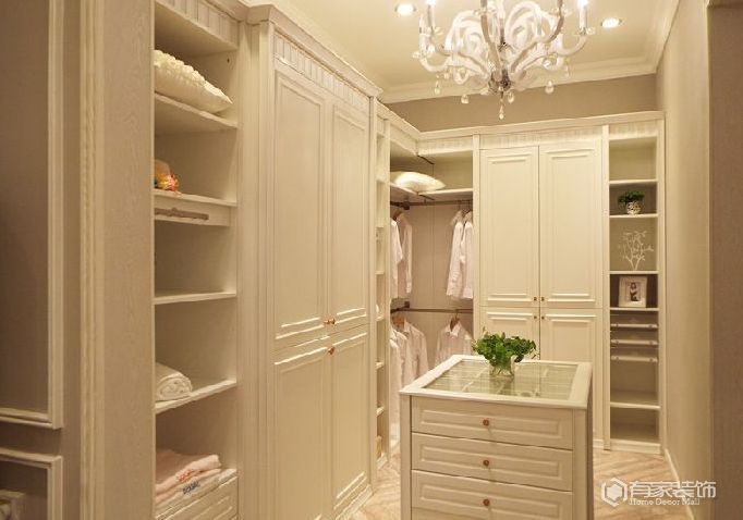 廈門裝修公司為衣帽間打造巨大空間！