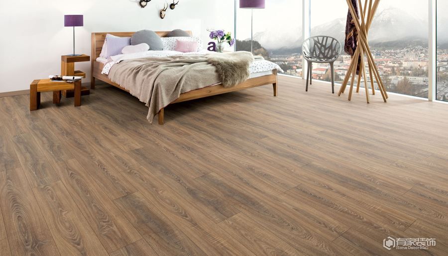 在做家居裝修時(shí)，地板該選擇寬的還是窄的呢？ 