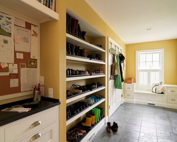 鞋柜如何打造還是多聽聽廈門裝修公司的建議 