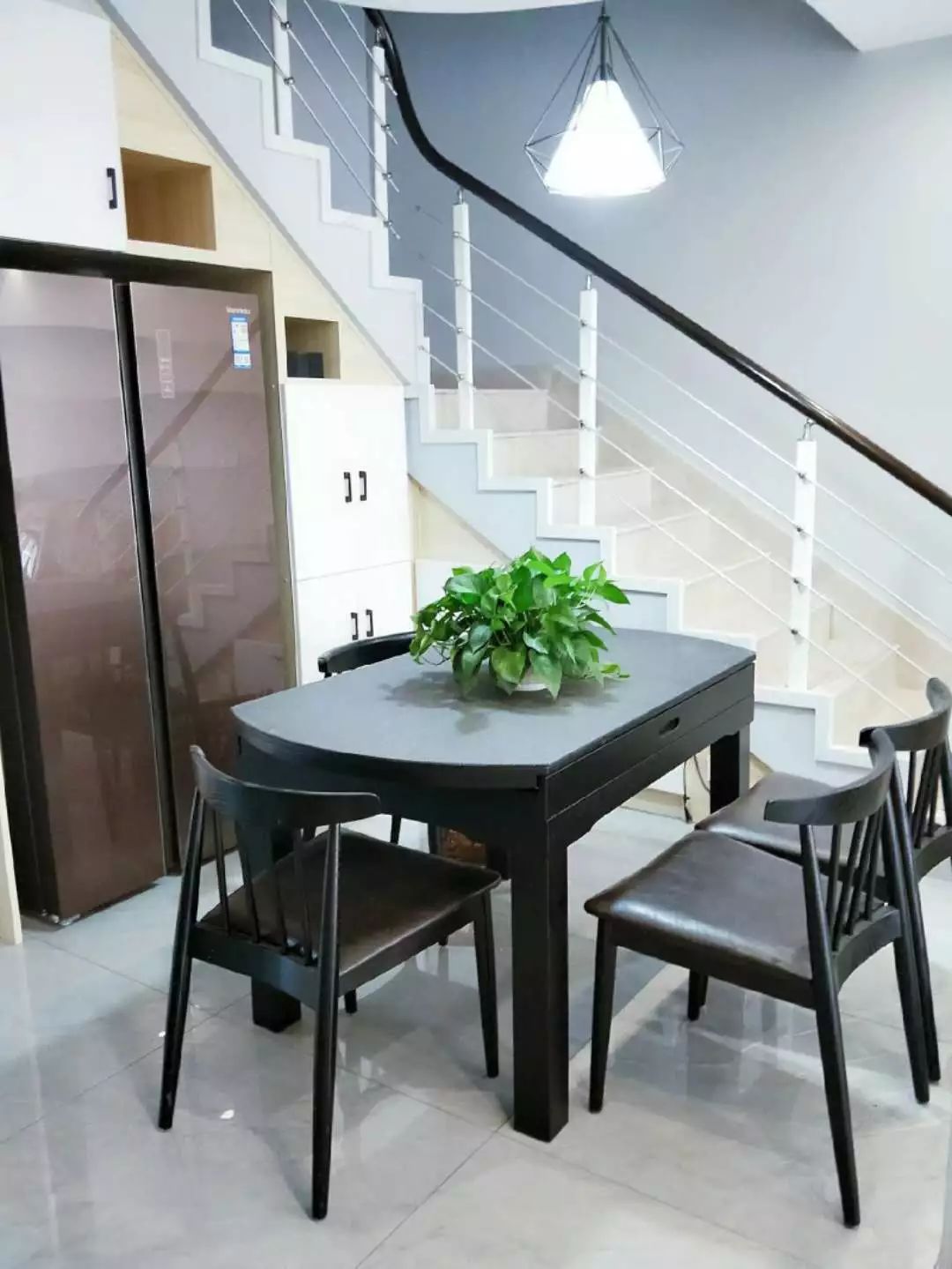 廈門世紀(jì)城玉春苑114㎡現(xiàn)代小復(fù)式，簡約舒適、清爽愜意